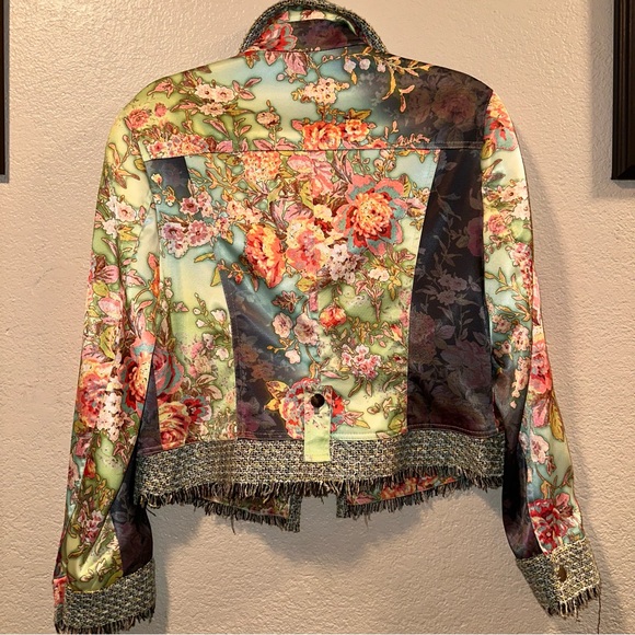 Satin Women's Floral Jean Jacket with Tweed Details Size 4 - Picture 5 of 5